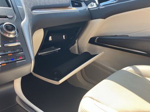 Used 2015 Lincoln MKC AWD w/ Equipment Group 102A Reserve image 23
