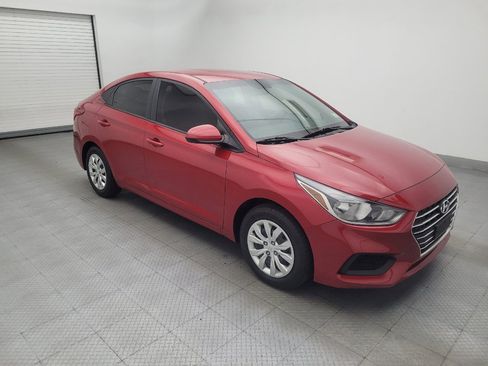 Used 2021 Hyundai Accent SE FWD image 11