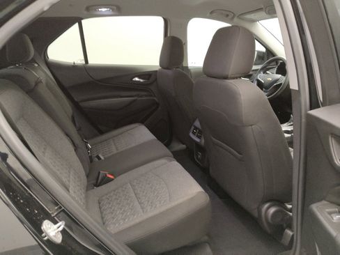 Used 2022 Chevrolet Equinox LT AWD/4WD image 19