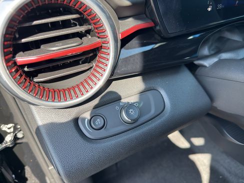 New 2026 Chevrolet Trax RS w/ Driver Confidence Package FWD image 15