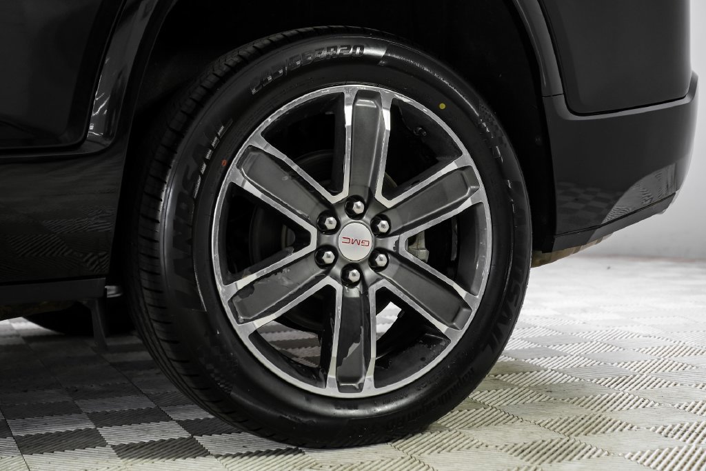Used 2019 GMC Acadia Denali AWD/4WD image 59
