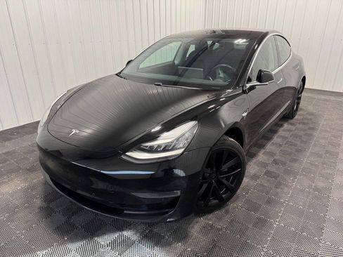 Used 2019 Tesla Model 3 Mid Range image 45
