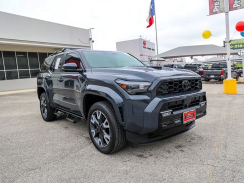 Certified 2026 Toyota 4Runner TRD Sport Premium RWD image 5