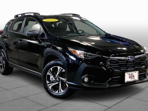 Certified 2025 Subaru Crosstrek 2.0i Premium AWD/4WD image 2