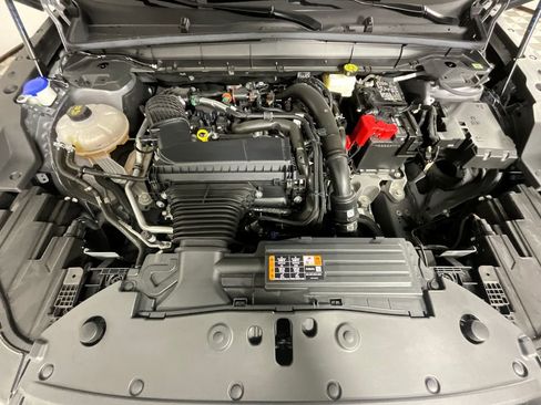 Used 2025 Lincoln Nautilus Reserve image 29