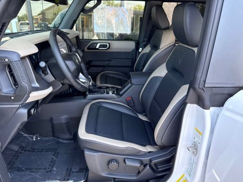 New 2026 Ford Bronco Big Bend w/ Black Diamond Package AWD/4WD image 25