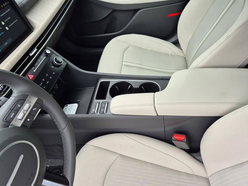 New 2026 Hyundai Sonata SEL FWD image 21