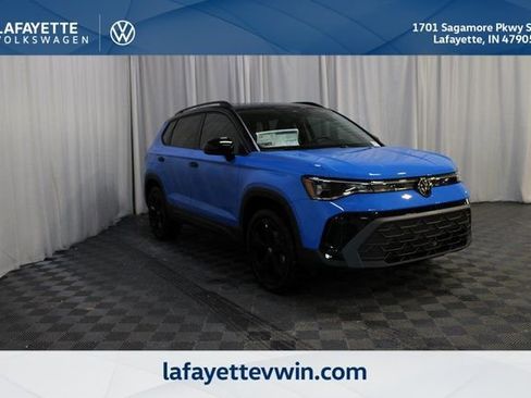 New 2026 Volkswagen Taos SE AWD/4WD image 1