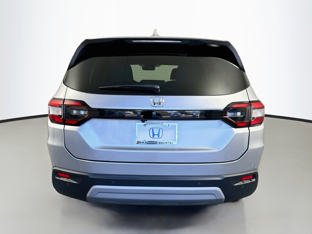 Certified 2025 Honda Pilot EX-L image 6