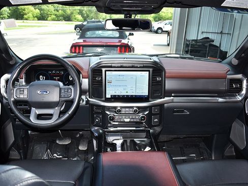 Used 2023 Ford F150 Lariat AWD/4WD image 4