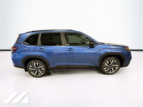 New 2026 Subaru Forester Touring AWD/4WD image 4