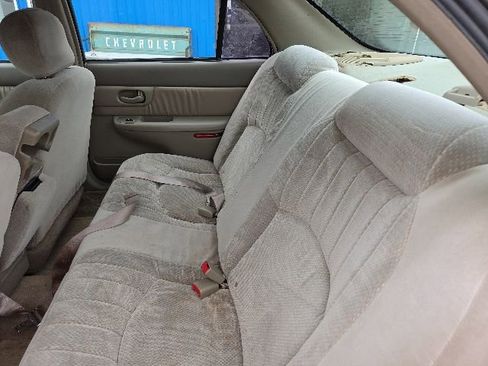 Used 2002 Buick Century Custom w/ Custom Premium Pkg FWD image 7