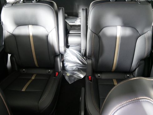 New 2026 MAZDA CX-90 3.3 Turbo w/ Premium Plus Pkg image 3