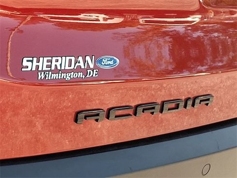 Used 2021 GMC Acadia SLE w/ Driver Convenience Package image 32