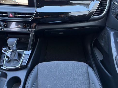 Used 2026 Kia Seltos S image 28