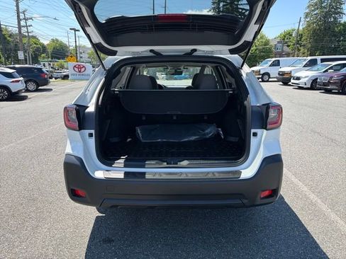 Used 2025 Subaru Outback Premium w/ Popular Package #1A AWD/4WD image 8