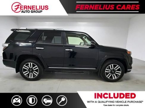 Used 2022 Toyota 4Runner Limited AWD/4WD image 9