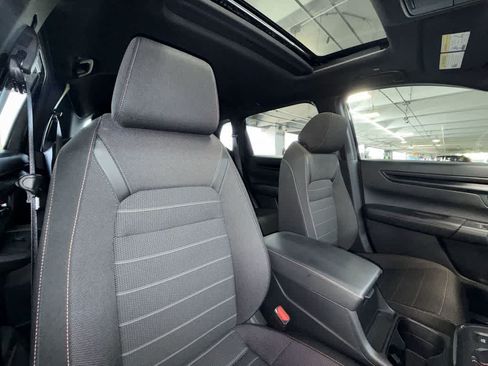 Used 2025 Honda CR-V Sport image 27