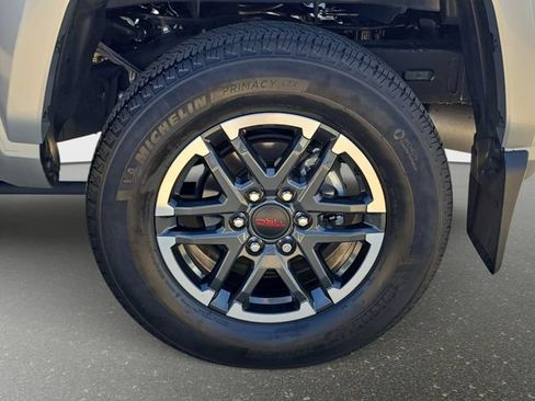Used 2025 Toyota Tacoma TRD Sport w/ TRD Sport Upgrade Package AWD/4WD image 35