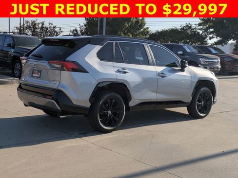 Used 2022 Toyota RAV4 XSE image 5