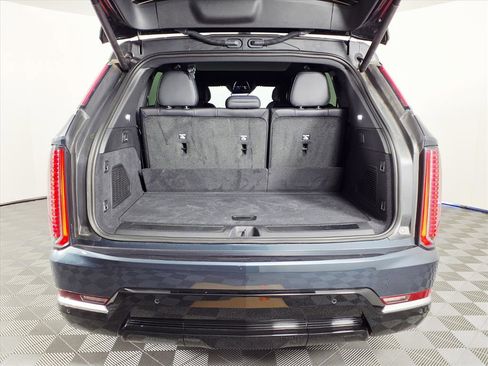 Certified 2026 Cadillac Escalade IQ Luxury 1 image 8