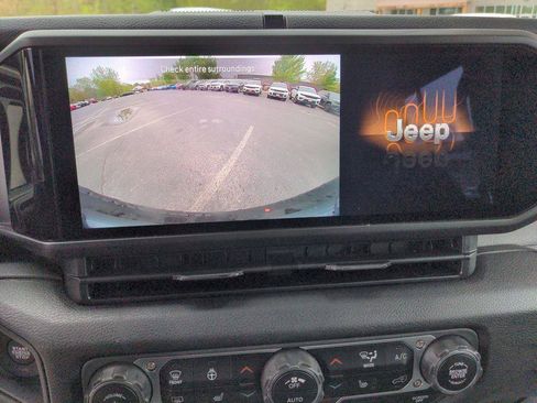 New 2025 Jeep Wrangler Unlimited Sport AWD/4WD image 15