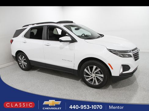 Certified 2024 Chevrolet Equinox LT AWD/4WD image 1