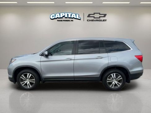 Used 2017 Honda Pilot EX-L image 2