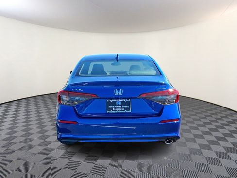 Used 2023 Honda Civic Sport image 6