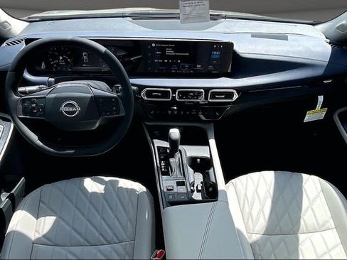 New 2026 Nissan Sentra SL w/ Floor Mat Package image 5