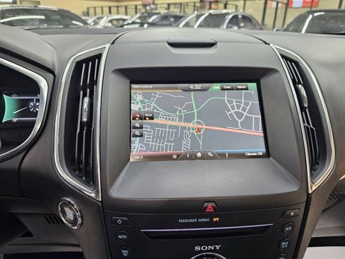 Used 2015 Ford Edge Titanium w/ Equipment Group 301A FWD image 33