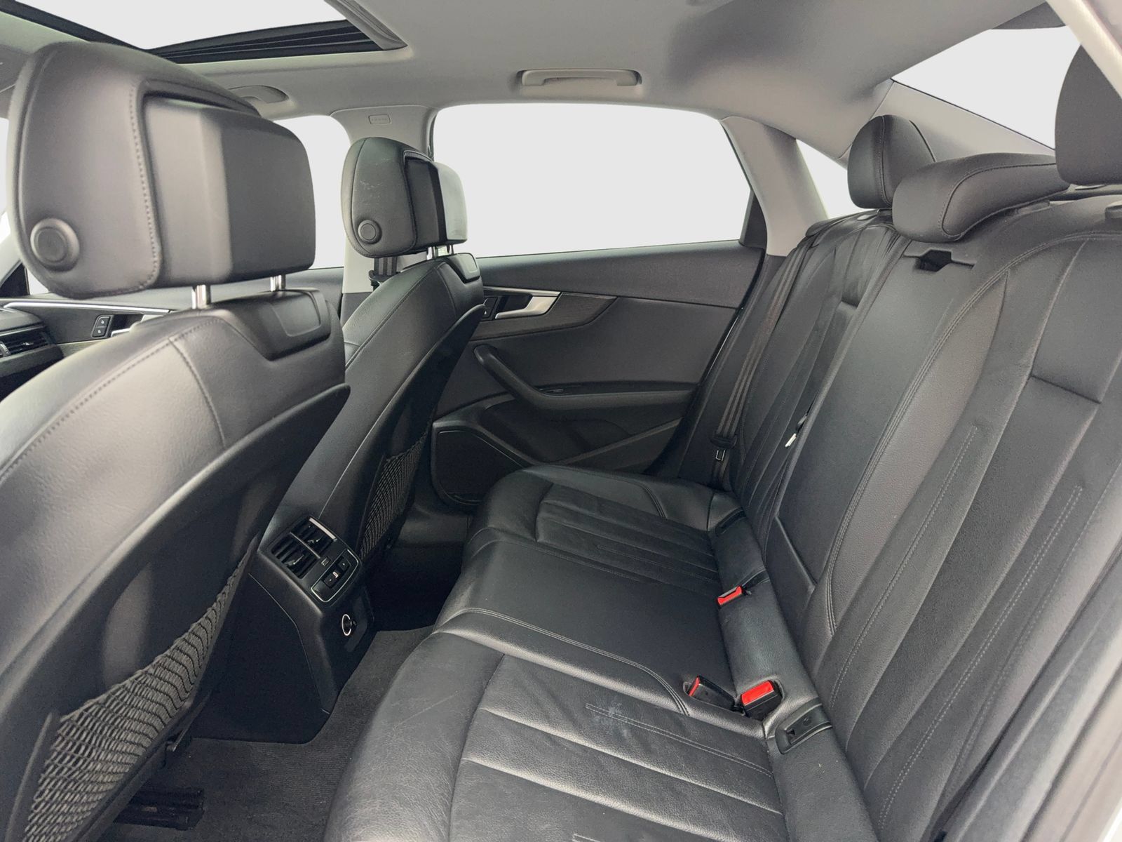 Used 2019 Audi A4 2.0T Premium FWD image 37