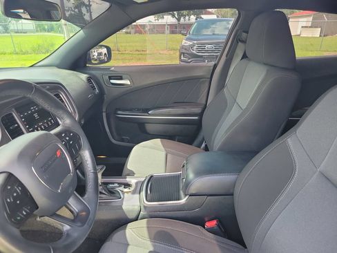 Used 2020 Dodge Charger SXT RWD image 18