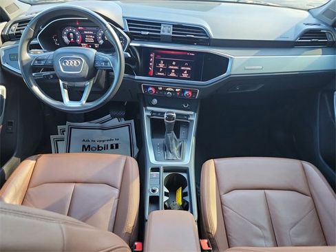Used 2020 Audi Q3 2.0T Premium image 12