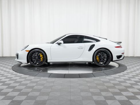 Certified 2014 Porsche 911 Turbo S AWD/4WD image 2