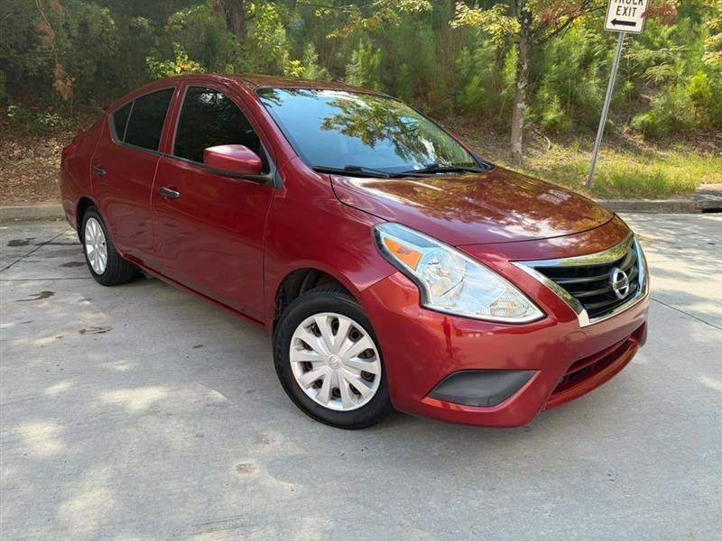Used 2016 Nissan Versa S Plus FWD image 1
