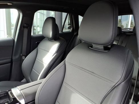 New 2026 Mercedes-Benz GLC 300 4MATIC image 13