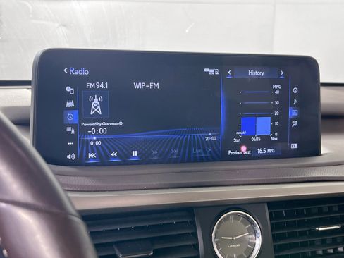 Used 2020 Lexus RX 350L Premium w/ Premium Package image 15