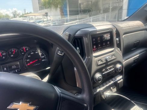 Used 2024 Chevrolet Silverado 1500 Custom w/ Turbomax Blackout Package RWD image 21