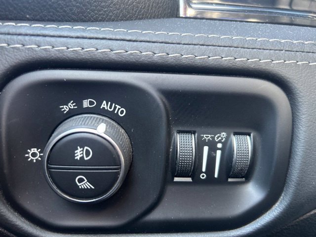 Used 2022 RAM 1500 Limited AWD/4WD image 23