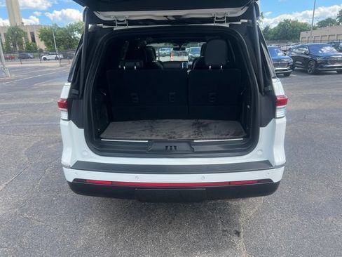 Used 2023 Lincoln Navigator Black Label AWD/4WD image 28