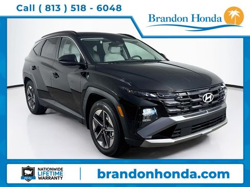 Used 2025 Hyundai Tucson SEL FWD image 1