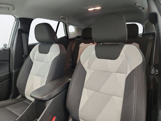 Used 2025 Chevrolet Trax LS w/ LS Convenience Package FWD image 10