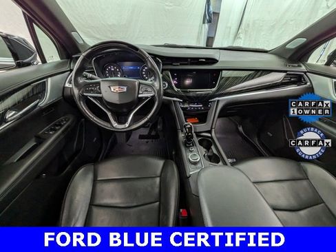 Used 2022 Cadillac XT6 Premium Luxury w/ Technology Package image 10