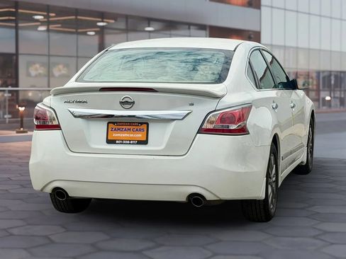 Used 2015 Nissan Altima 2.5 S w/ Sport Value Package FWD image 10