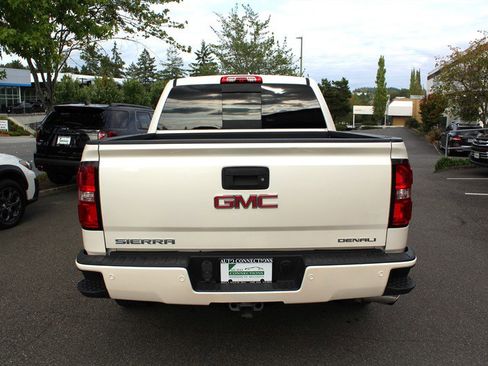 Used 2015 GMC Sierra 1500 Denali w/ Driver Alert Package image 4