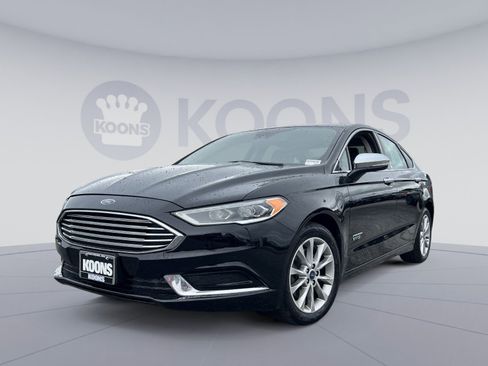 Certified 2018 Ford Fusion Energi SE FWD image 1