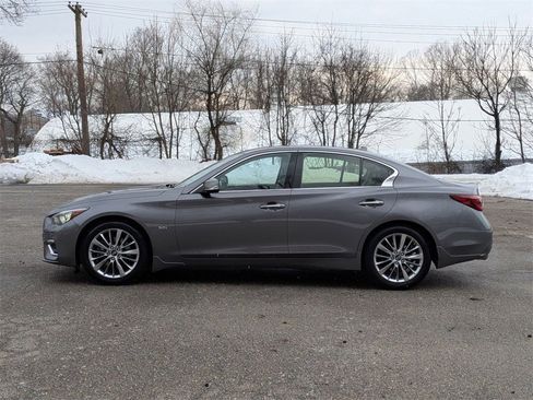 Used 2019 INFINITI Q50 Luxe w/ Essential Package (3.0T Luxe) image 7