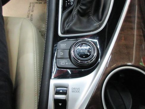 Used 2019 INFINITI Q50 Luxe w/ Essential Package (3.0T Luxe) image 40