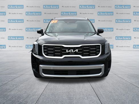 Used 2025 Kia Telluride S image 11